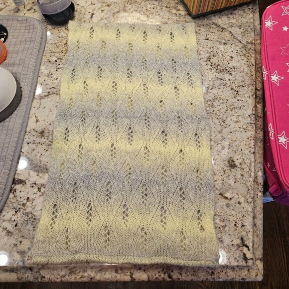 Knit Infinity Scarf Gray & Yellow Ombre Lightweight Womens AEO - Picture 3 of 3